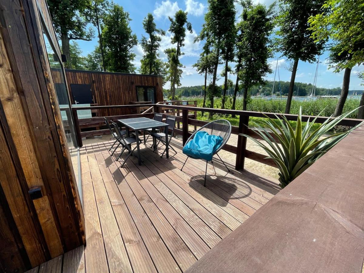 Xoxo Lake House Gizycko Bagian luar foto