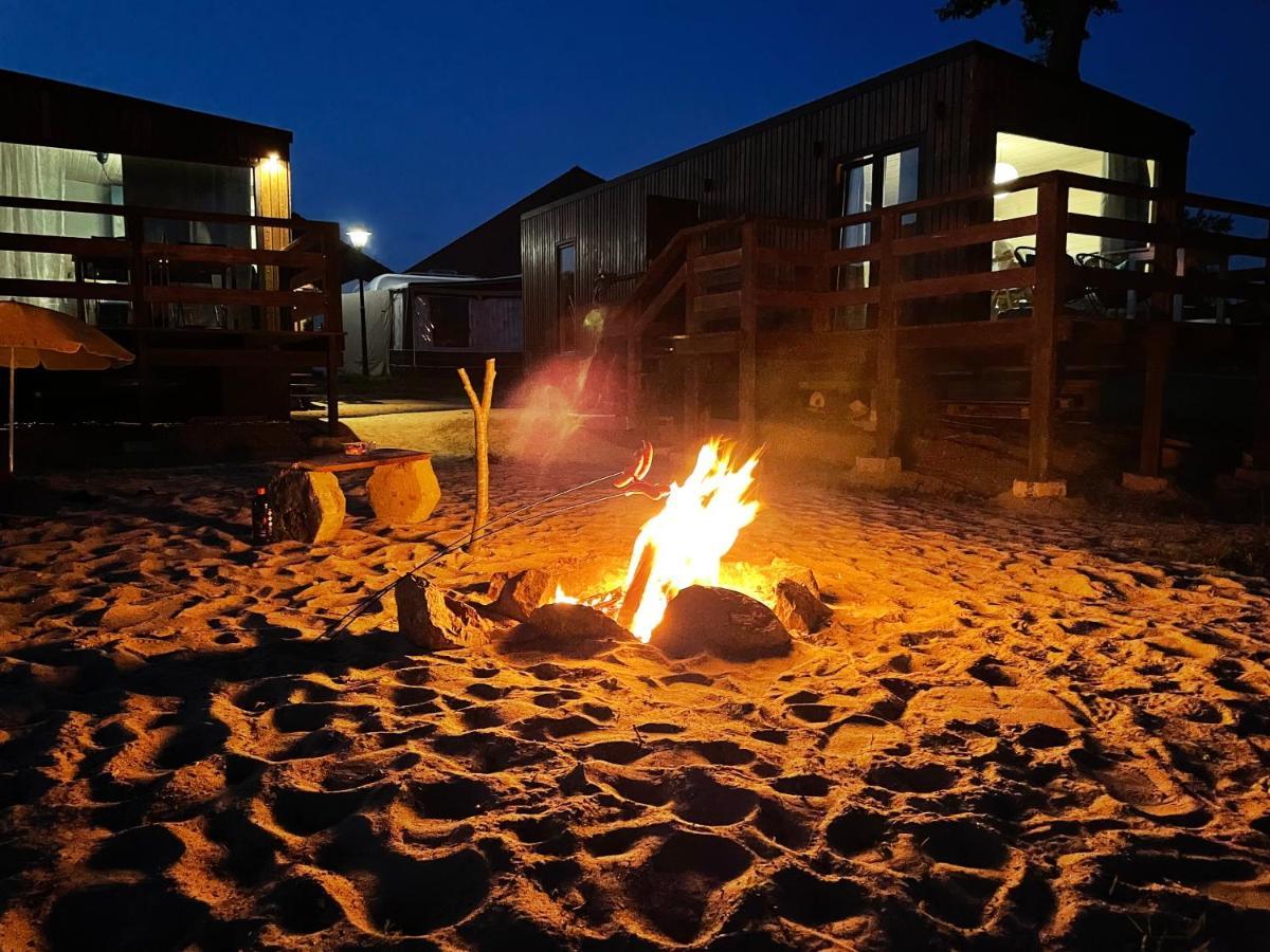 Xoxo Lake House Gizycko Bagian luar foto