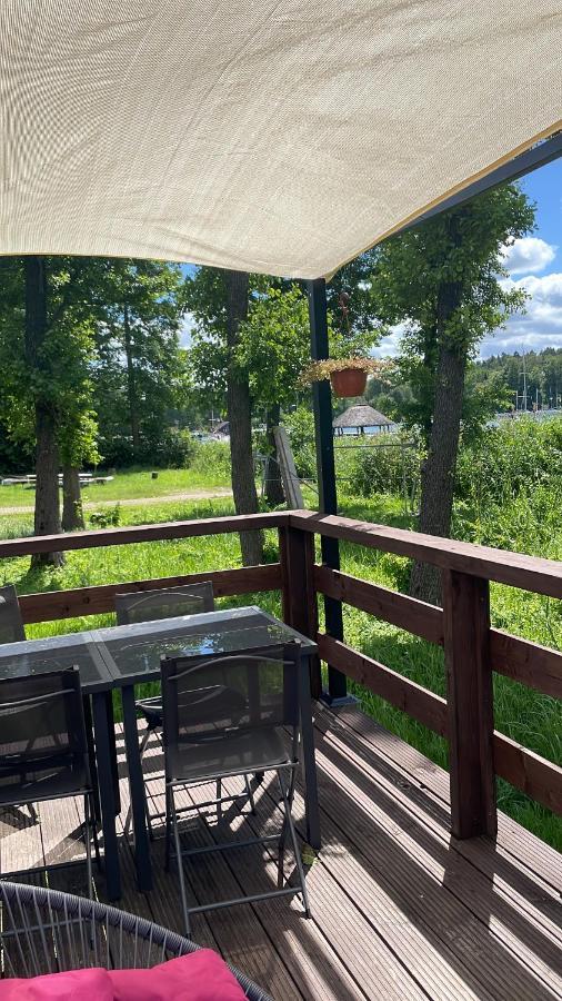 Xoxo Lake House Gizycko Bagian luar foto