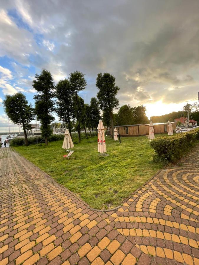 Xoxo Lake House Gizycko Bagian luar foto