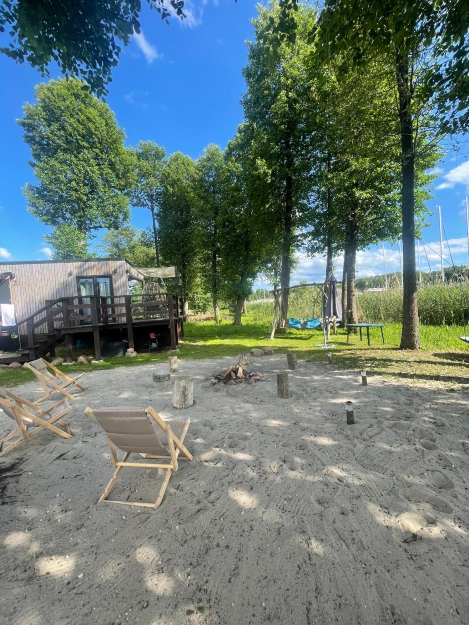 Xoxo Lake House Gizycko Bagian luar foto